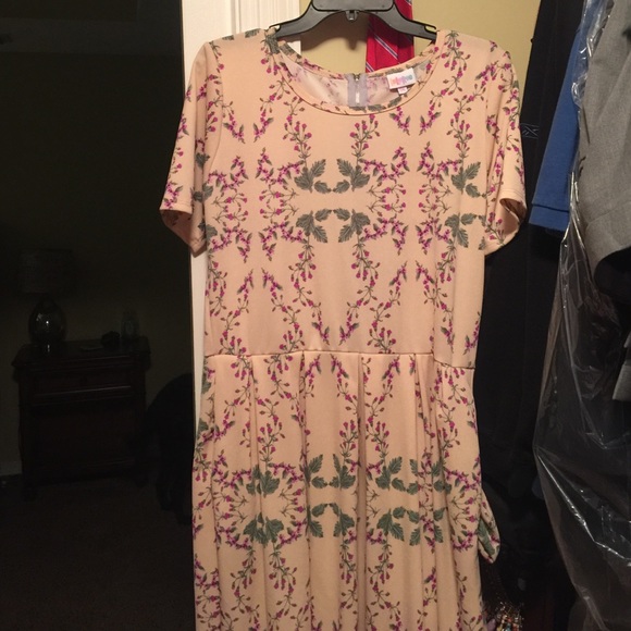 Lularoe Amelia Dress