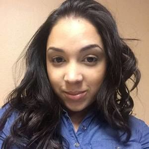 Meet your Posher, Kendra