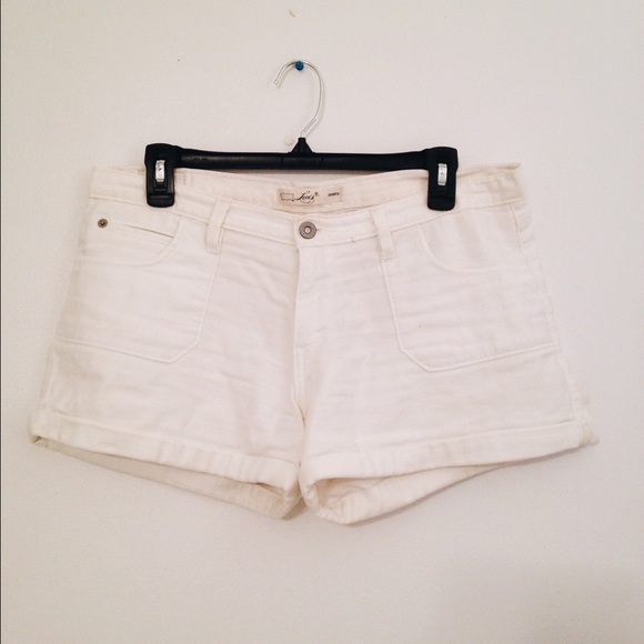 🌻Levi shorts⚡️