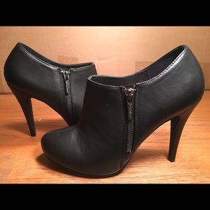 Michael Antonio Side Zip Booties