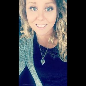 Meet your Posher, Allyson