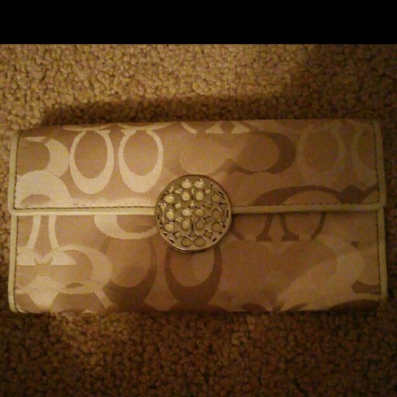 Coach wallet
