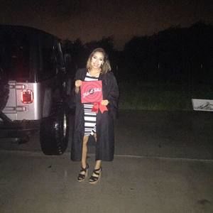 Meet your Posher, Edith