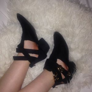 🌊 cutout black suede booties 🌊