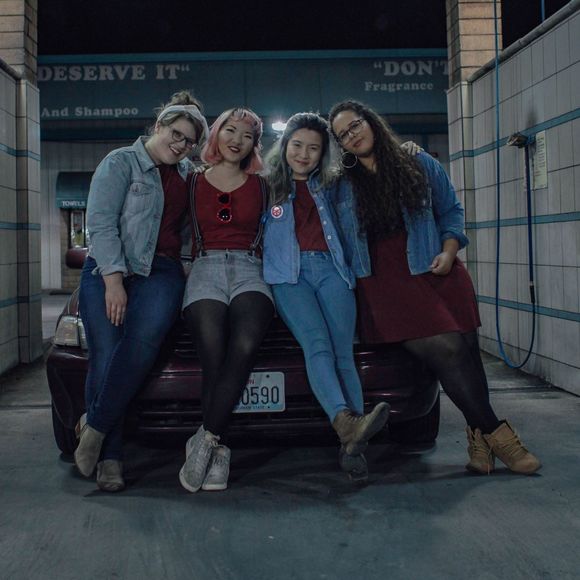 Meet your Posher, Sophie - Picture 1 of 1