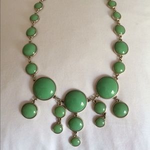 Banana Republic green necklace