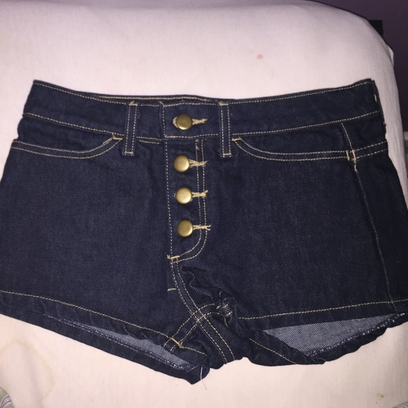 Cleaning Out My Closet. Never Worn.