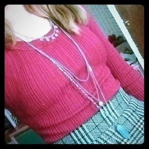 Elegant long turquoise layered necklace.