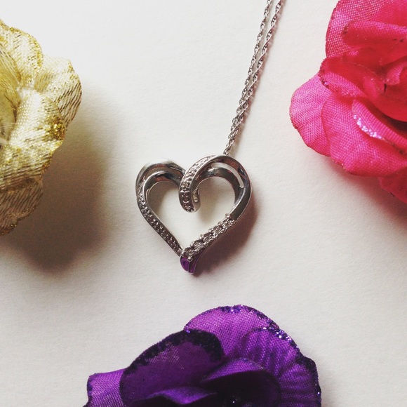 Zales Jewelry - Diamond Accent Tilted Ribbon Heart Pendant Set 💎