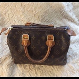 SOLD Do Not Buy!!Authentic Louis Vuitton Speedy 25