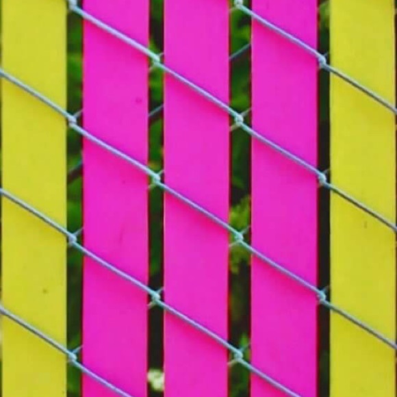 Meet your Posher, Liz - Picture 1 of 1