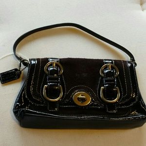 Coach Baggette in brown suede and patent leather