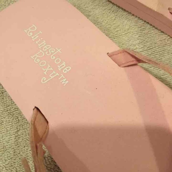 Design Your-Own Flipflops - Picture 3 of 4