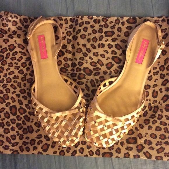 Betsey Johnson Basket Weave Ballet Flats