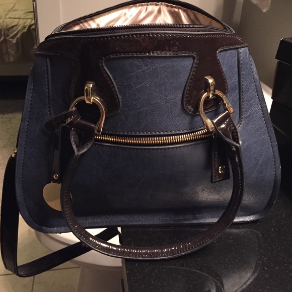London fog purse - Picture 1 of 4
