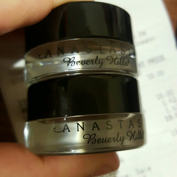 FAKE DIPBROW SCAMMER - Picture 2 of 4