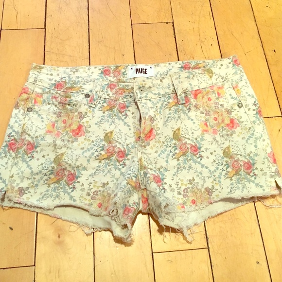 Denim cut off shorts
