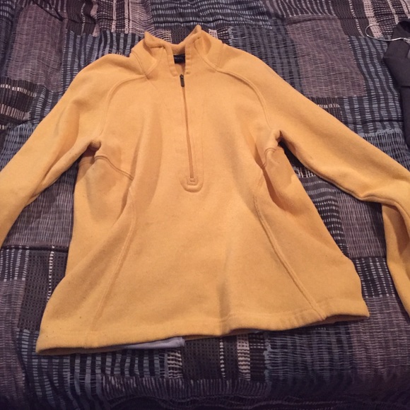Women's sweater