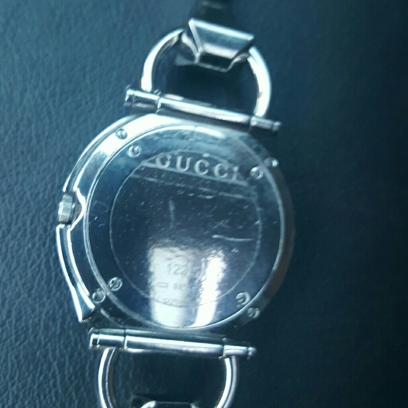 Gucci watch - Picture 2 of 2