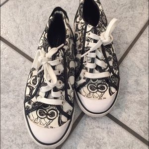 Coach shoes