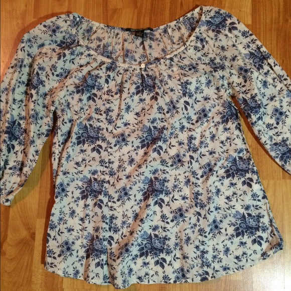 Boho lightweight top,PRICE DROPPED, MAKE OFFER!!!