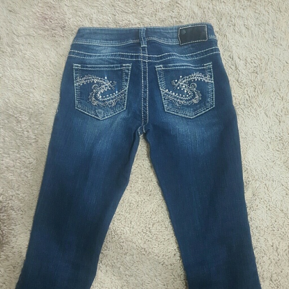 silvers - Picture 1 of 3