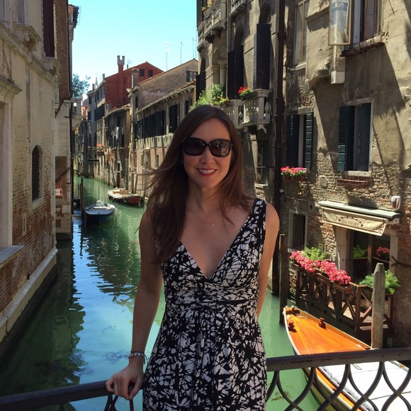 Meet your Posher, Melissa