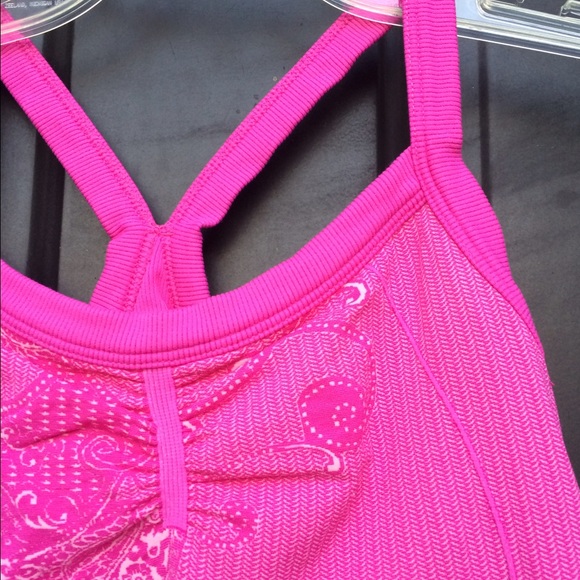Athleta Pink Printed Sports Tank - Picture 4 of 4