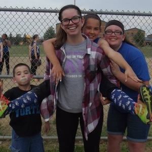 Meet your Posher, Maya