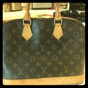 Louis Vuitton Alma