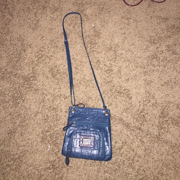 Nicole Miller cross body purse!