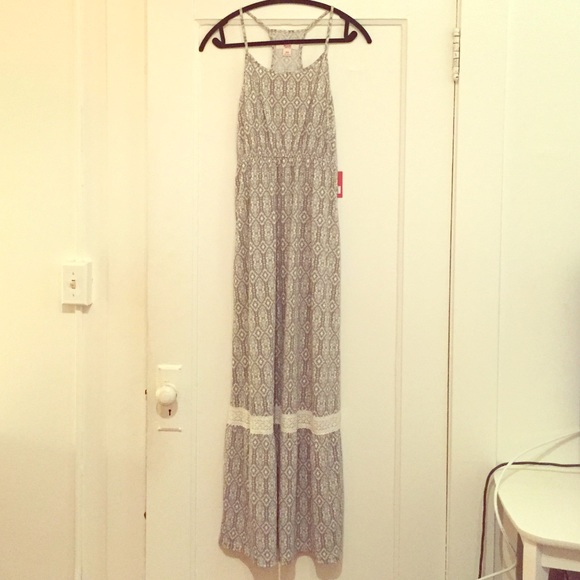gray maxi dress