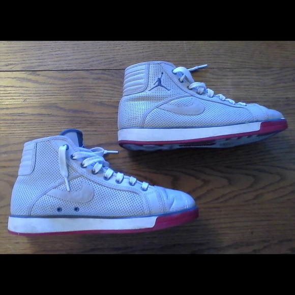 Nike Air Jordan Sky High - 9.5 - Picture 3 of 4