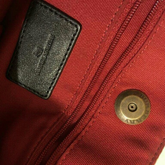 Authentic Burberry HandBag - Picture 4 of 4