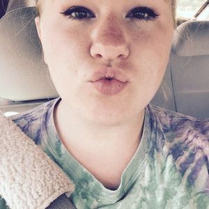 Meet your Posher, Marie