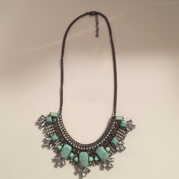 statement necklace