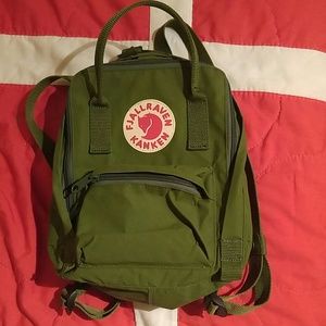 Fjallraven Kanken Mini Bookbag