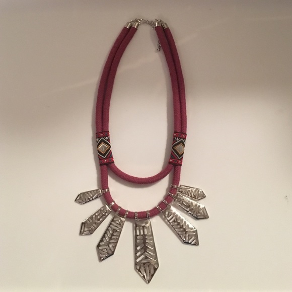 Super cute aztec statement necklace