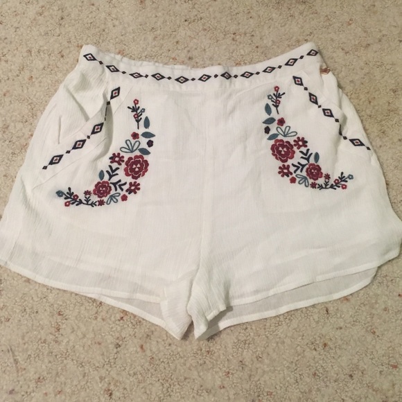 Kendall and Kylie shorts