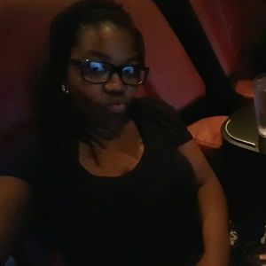 Meet your Posher, Milinda