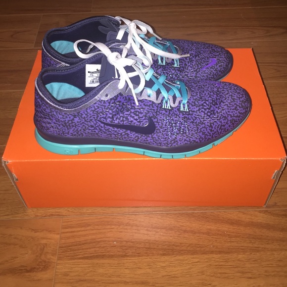 Women's Nike Free TR Fit 4 Size 7.5