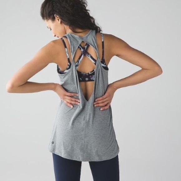 Black twisted back muscle tank top black shirt - Picture 2 of 4