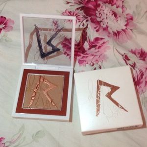 MAC Riri Bronzing Powder in Love Rhihana