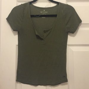"Soft and sexy" American Eagle top