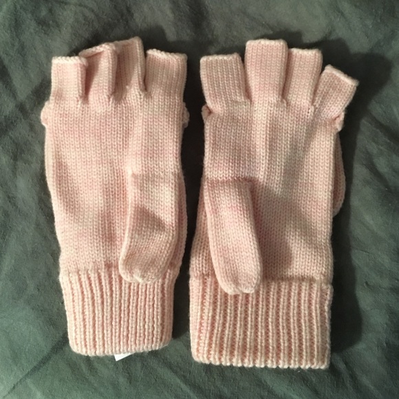 NWOT never worn juicy couture gloves/mittens - Picture 3 of 4