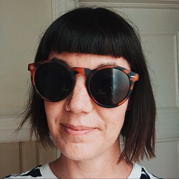 Meet your Posher, Melissa - Picture 4 of 6