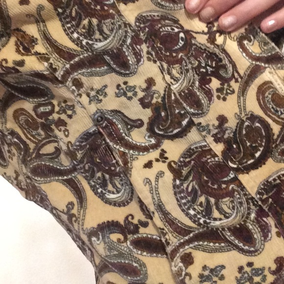 Paisley Corduroy jacket🖤 - Picture 4 of 10