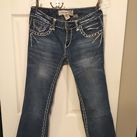 Jeans - Picture 3 of 3