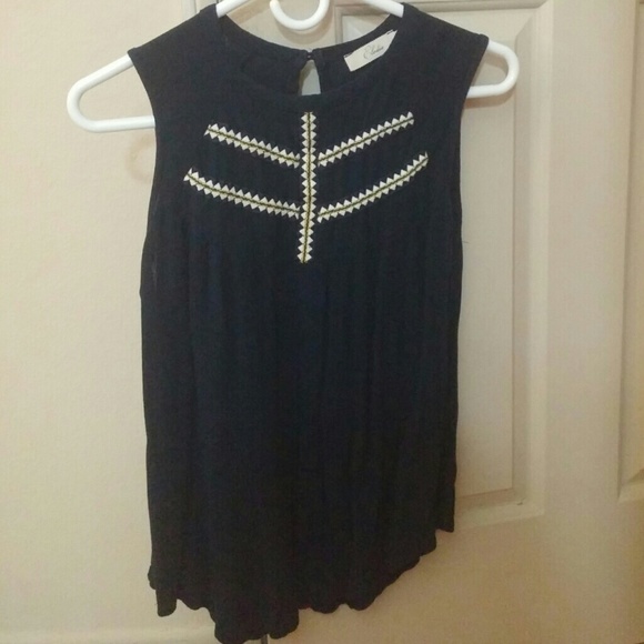 SOLD Navy blue top