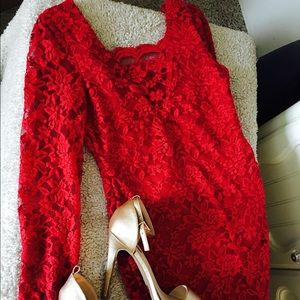 Short sexy red lace dress!